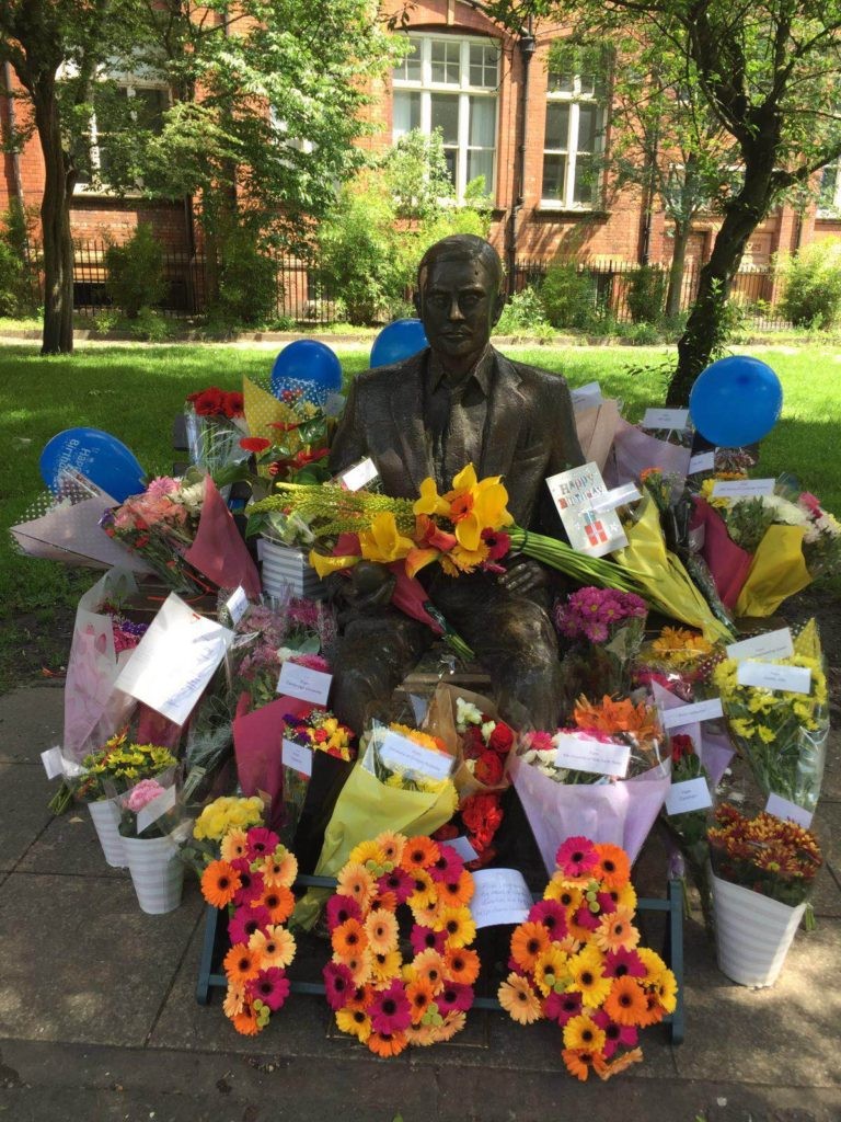 2016-turing-statue-768x1024